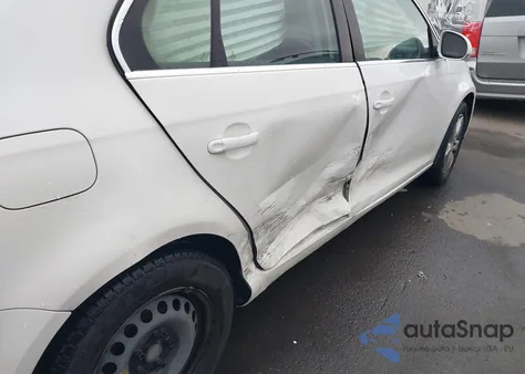 2009 Volkswagen Jetta Se/Sel из США, поврежденный, VIN 3VWRM71K09M072294